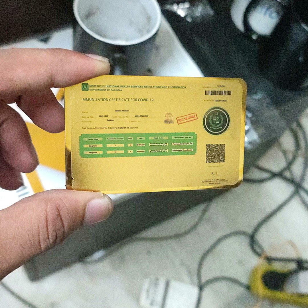 Gold Plated-Metal-Card